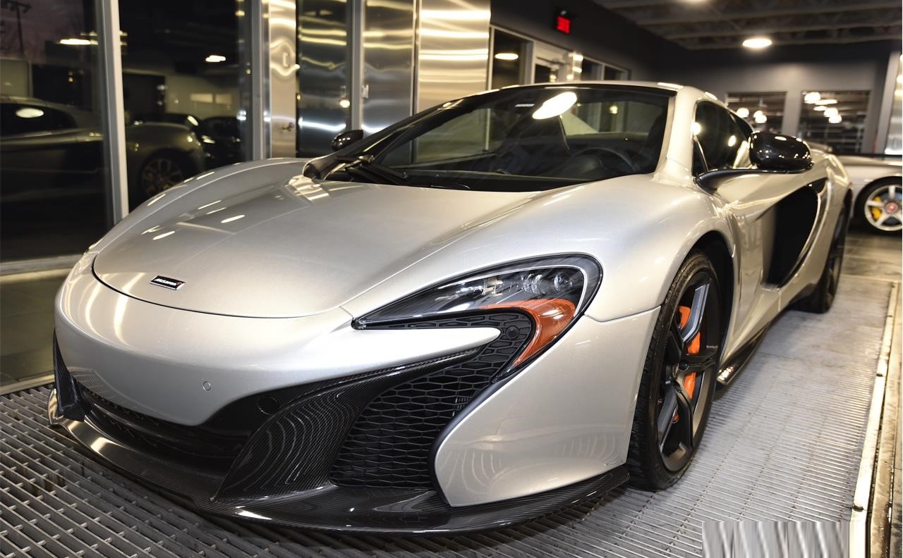 McLaren 650S