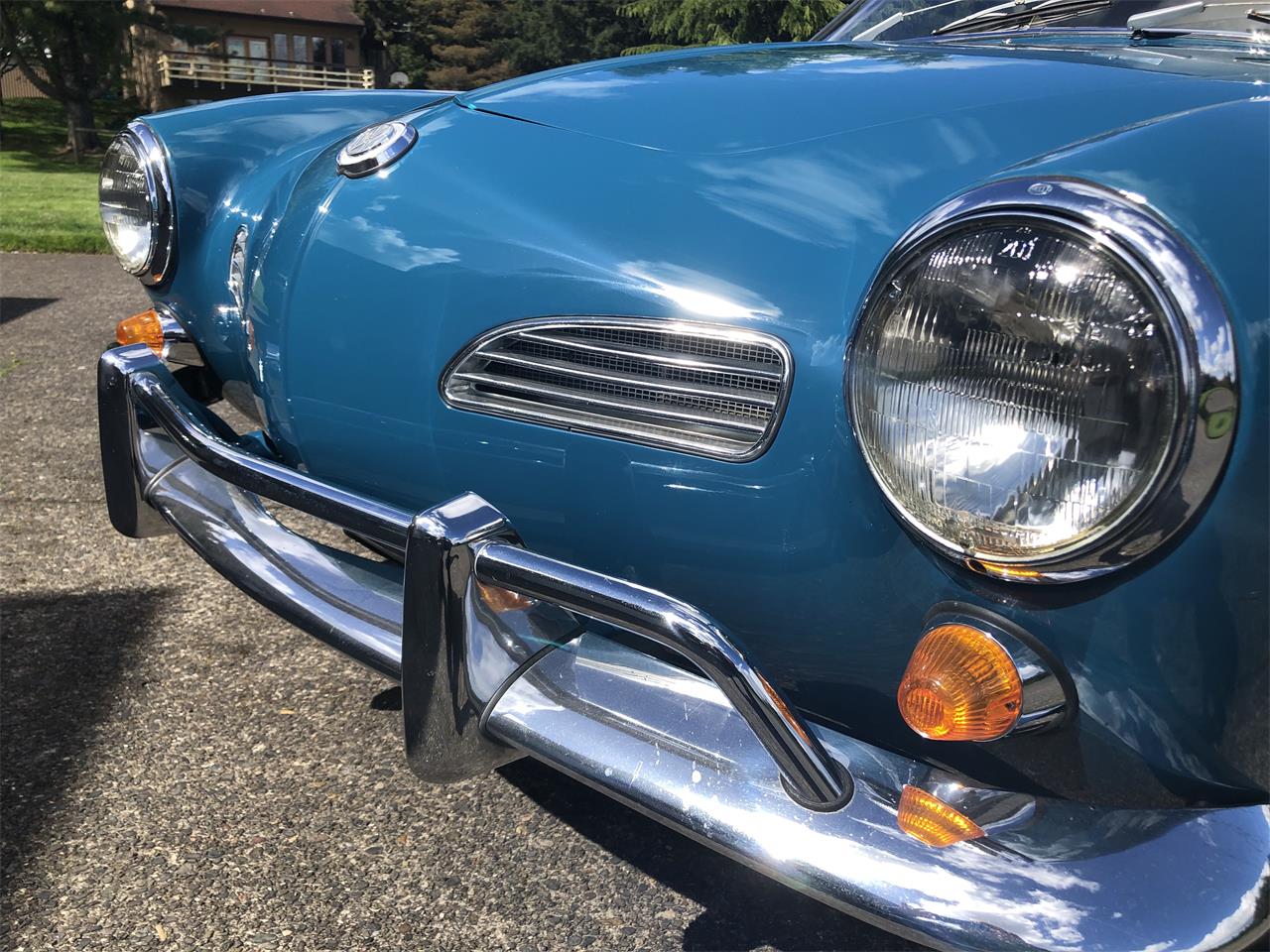 Volkswagen Karmann Ghia