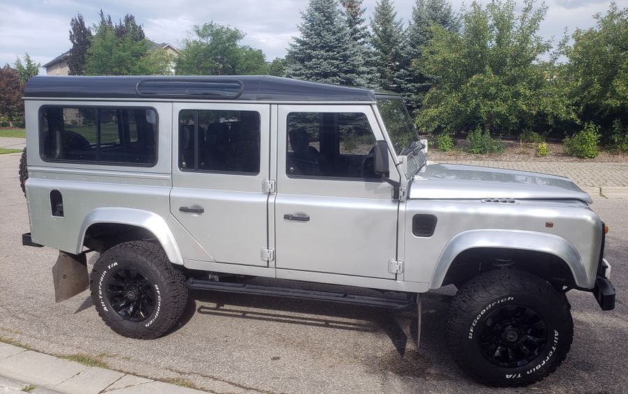 Land Rover Defender 110 SW