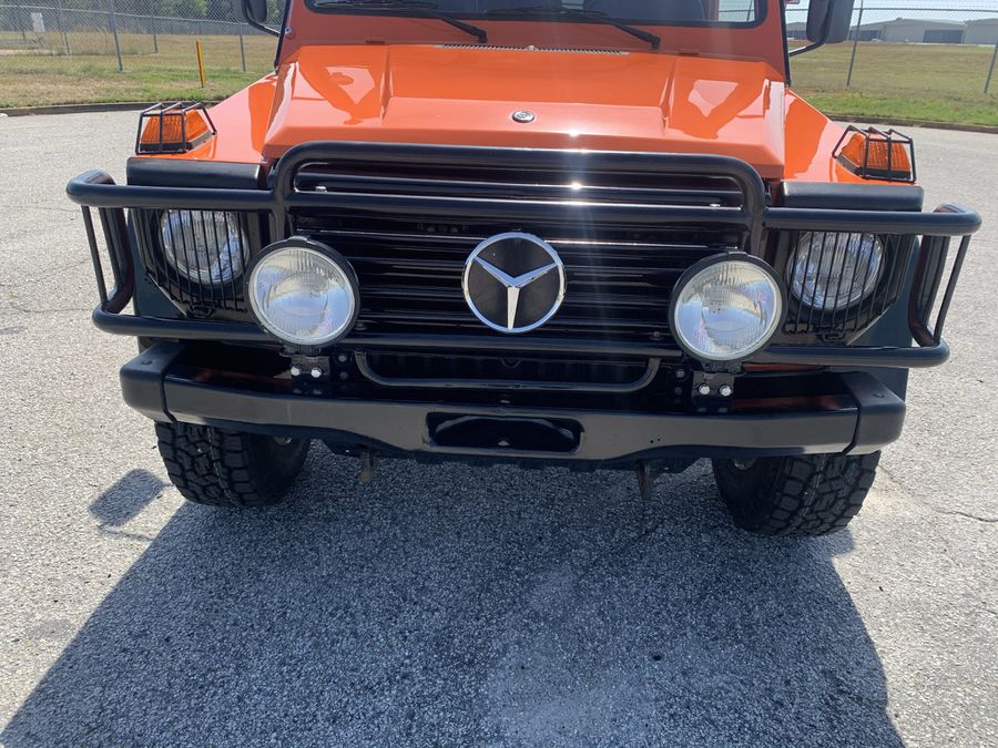 Mercedes-Benz Gelandewagen 230GE