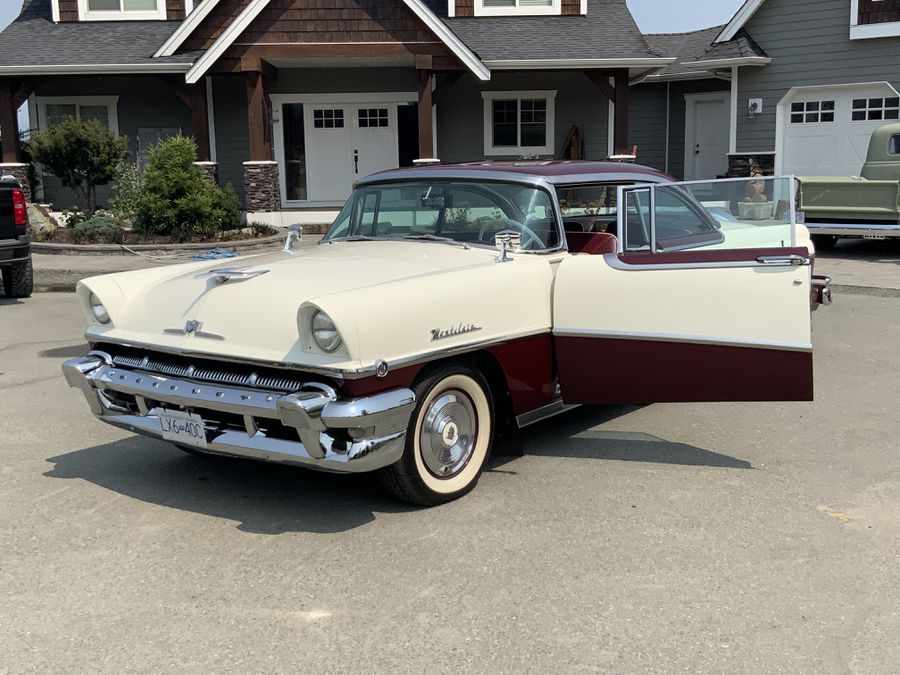Mercury Montclair 2 Door Hard Top