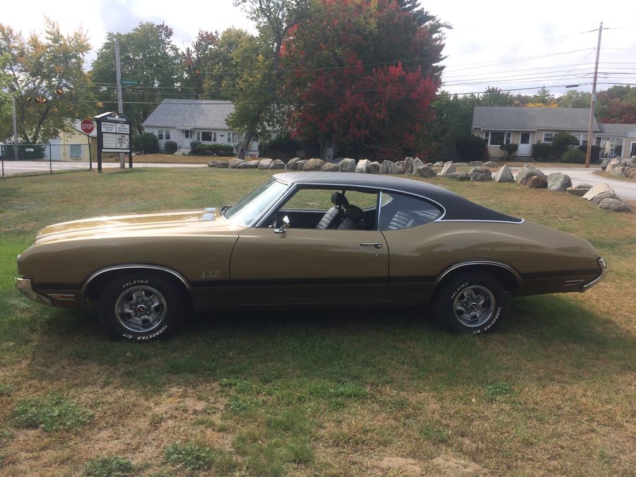 Oldsmobile 442 Coupe