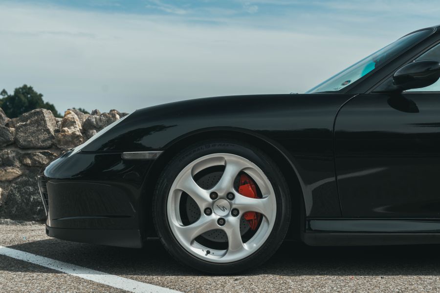 Porsche 911 C4S - 996