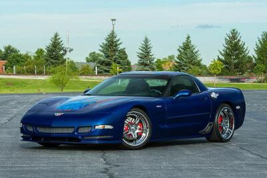 2004 Chevrolet Corvette 5.7L SFI V8