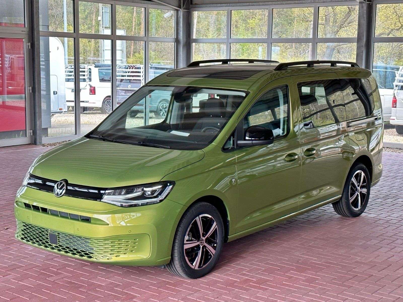 Volkswagen  Caddy California Maxi*Küche*Sthzg*PANORAMA*Navi*