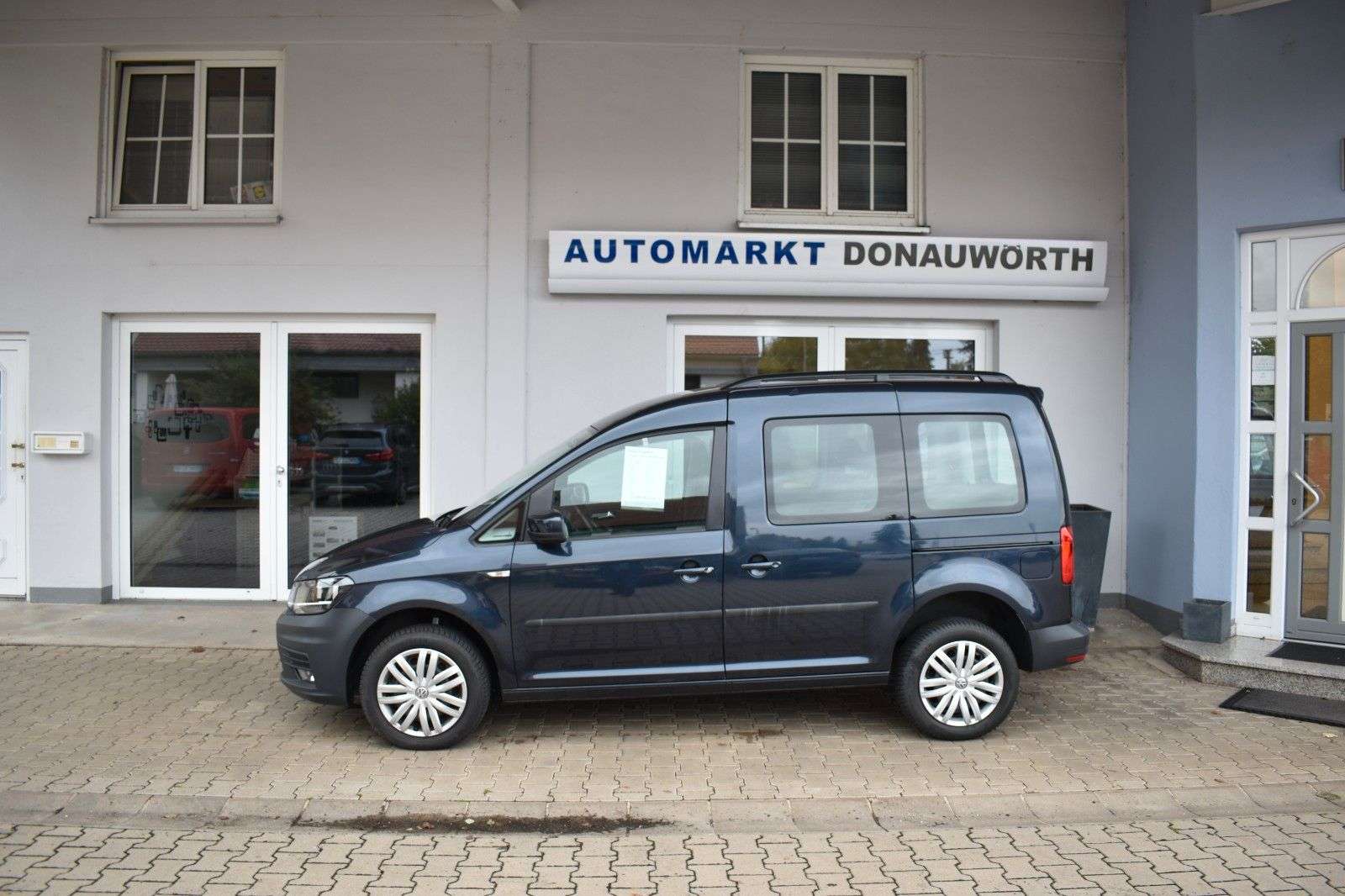 Volkswagen  Caddy 2,0 TDI Camper 4 Motion Navi Tempomat