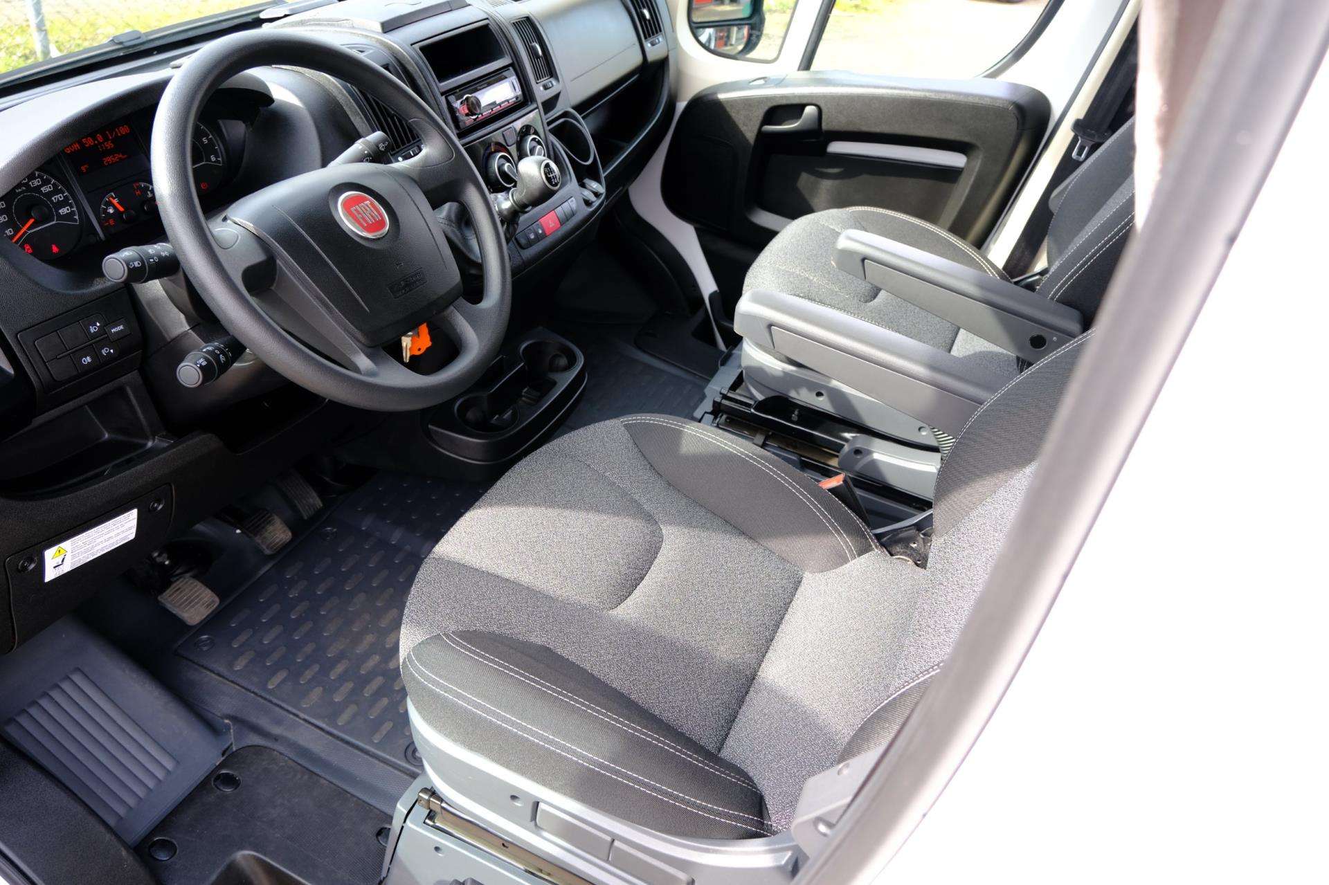 Fiat  Ducato  Carado V132 Half-Integraal|Airco|Garage|Dw