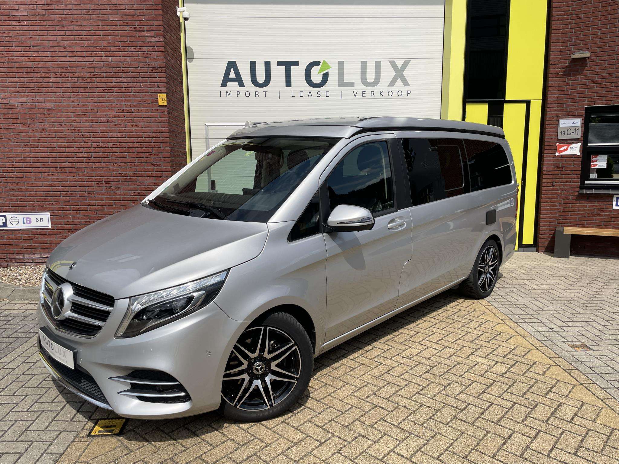 Mercedes-Benz  Marco polo V250d AMG LEDER/ DISTRONIC/ COMMAND/ AU