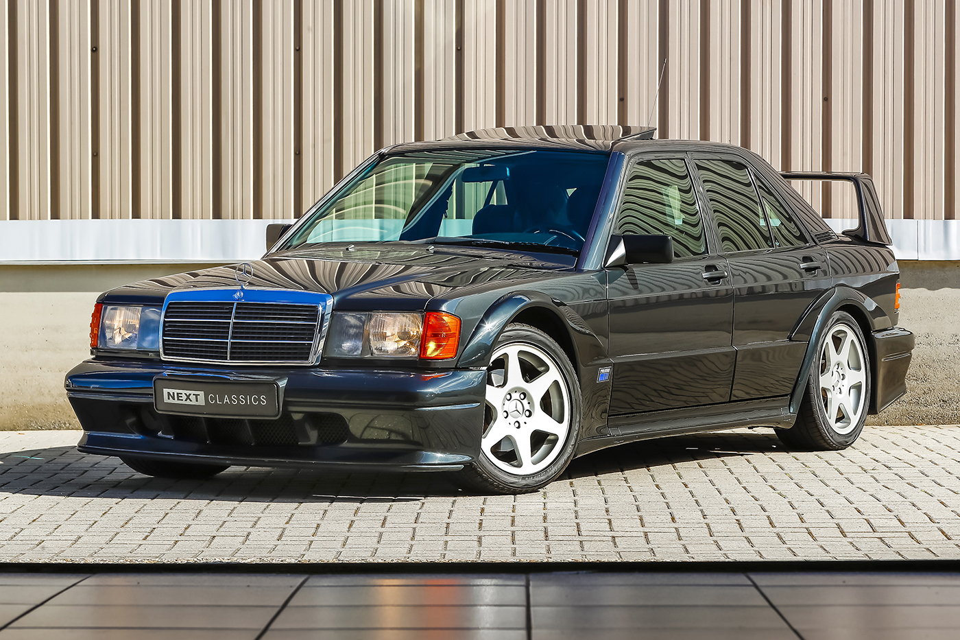 Mercedes-Benz 190E 2.3-16 & 2.5-16 