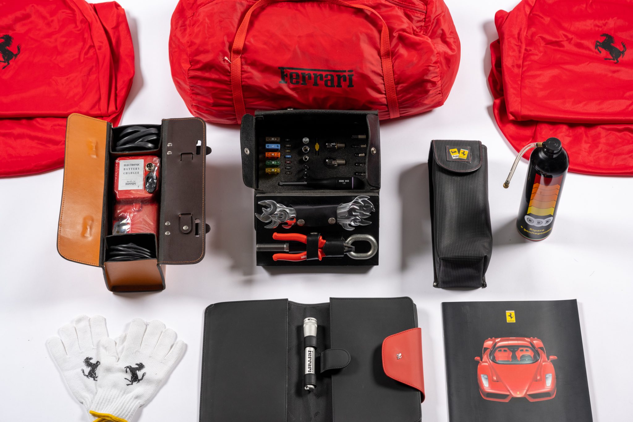 Ferrari Enzo Luggage Set, Tool Kit, and Accessories