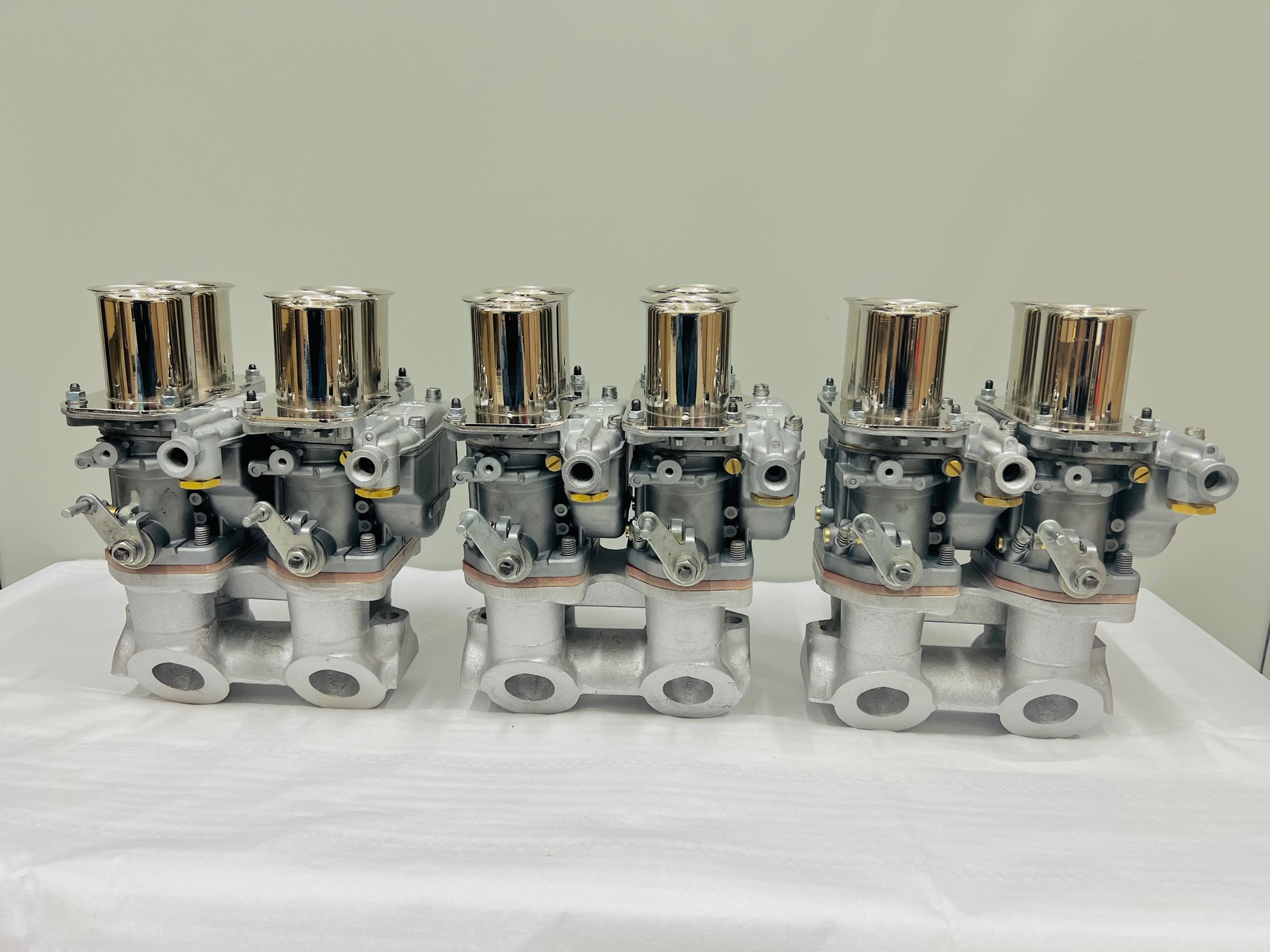 Weber 40 DCN 9 Carburetors and Intake Manifolds for Ferrari V12