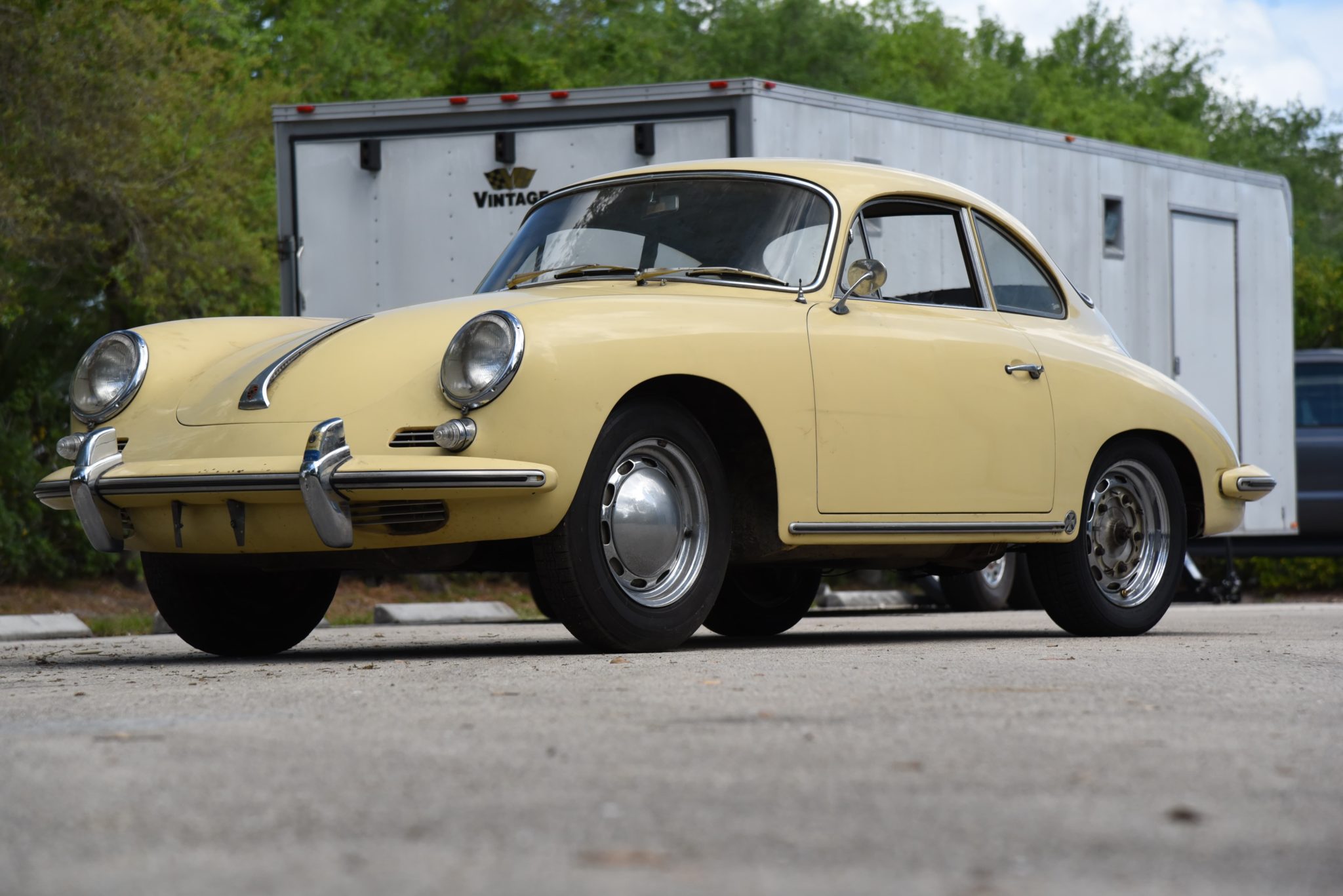 Porsche 356B 