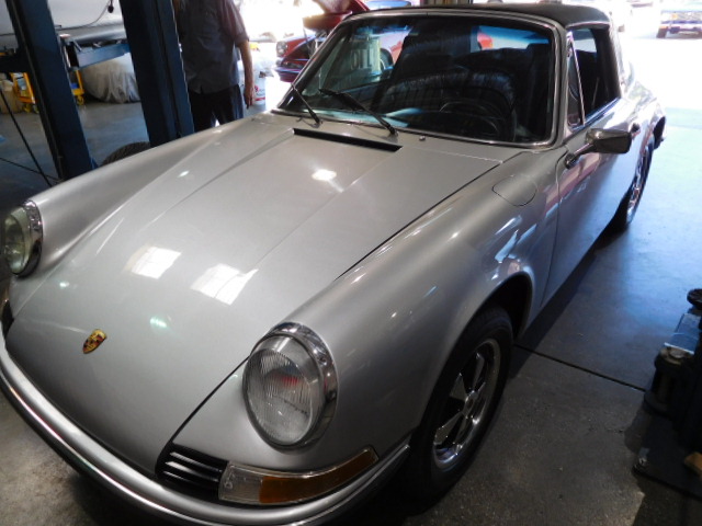 Porsche LWB 911E (1969-1973) 