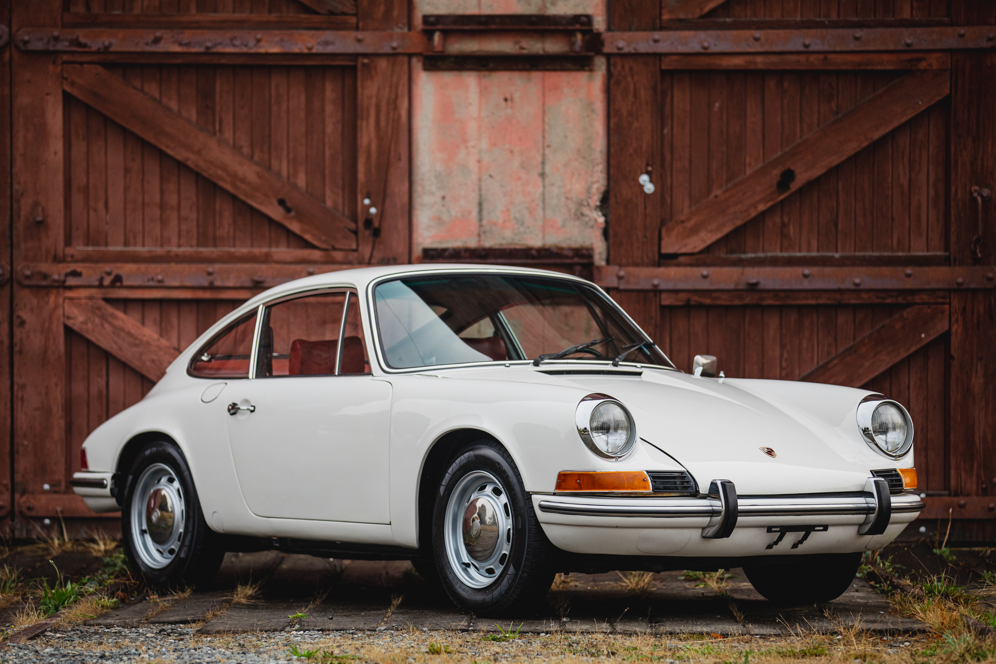 Porsche LWB 911T (1969-1973) 