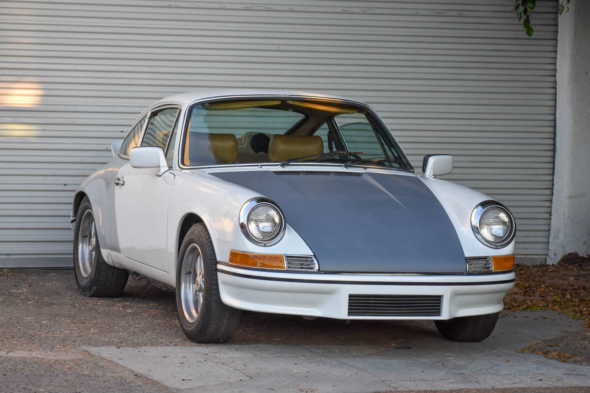 Porsche LWB 911T (1969-1973) 