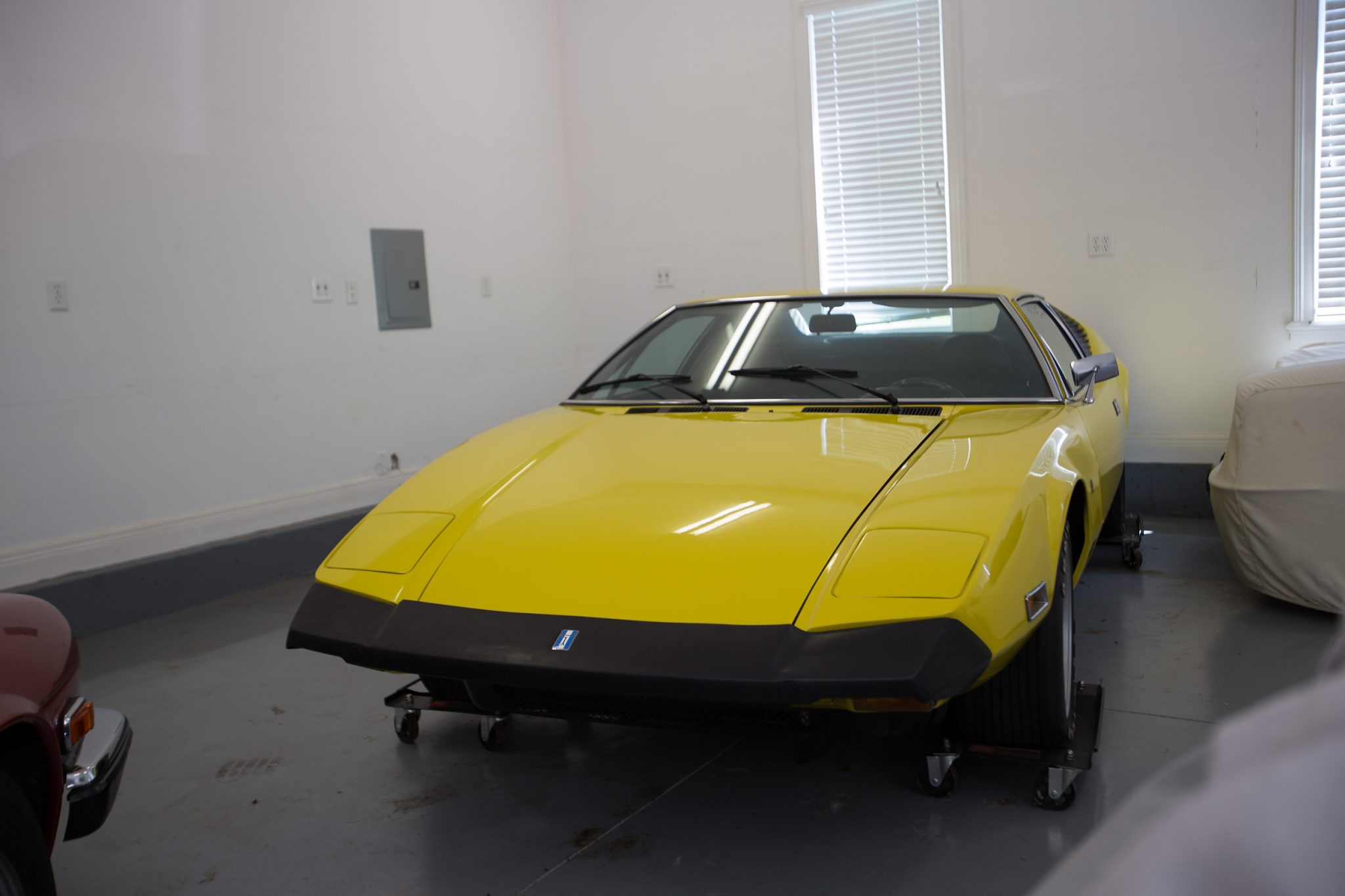 DeTomaso Pantera 