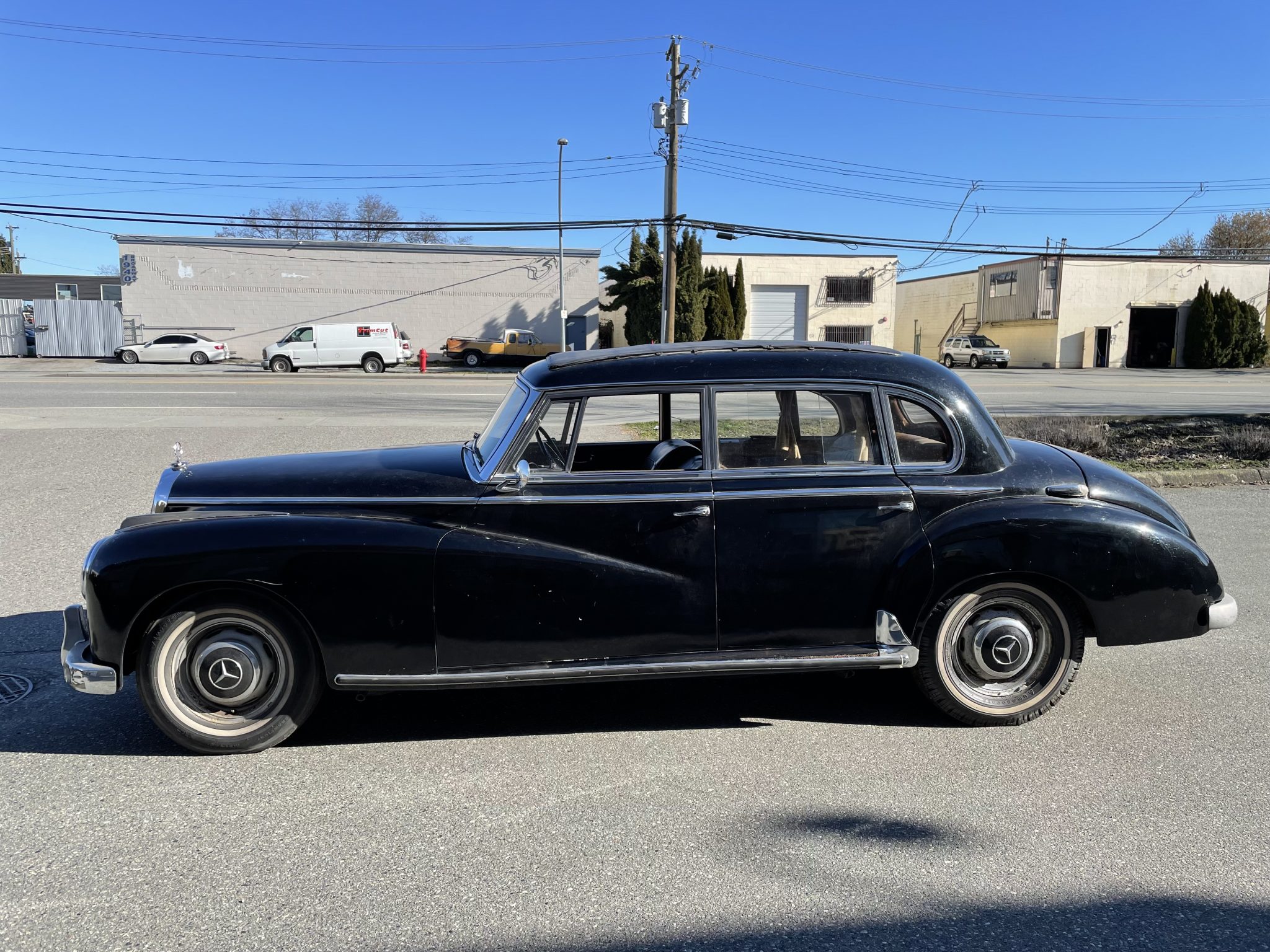 Mercedes-Benz W186 & W189 Adenauer 