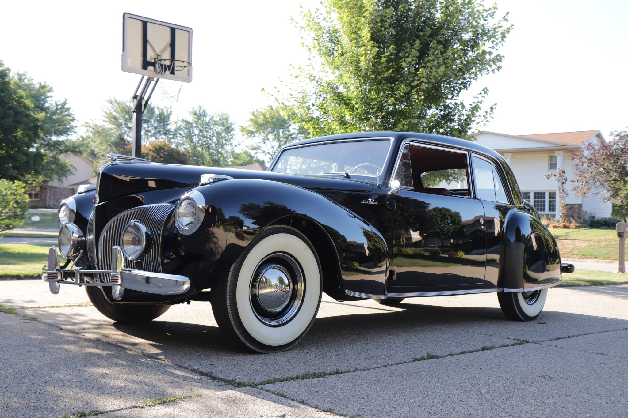 Lincoln Continental (1940-1948) 