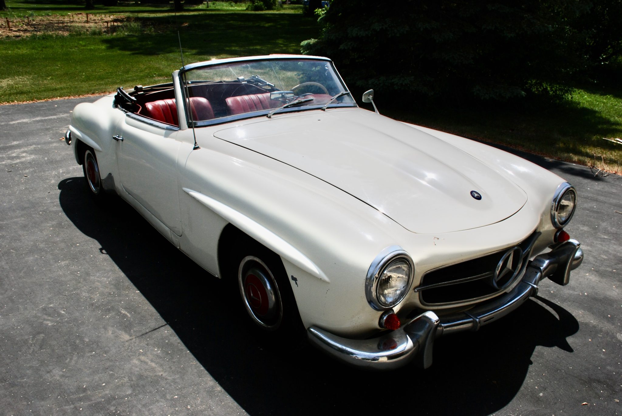 Mercedes-Benz 190SL 