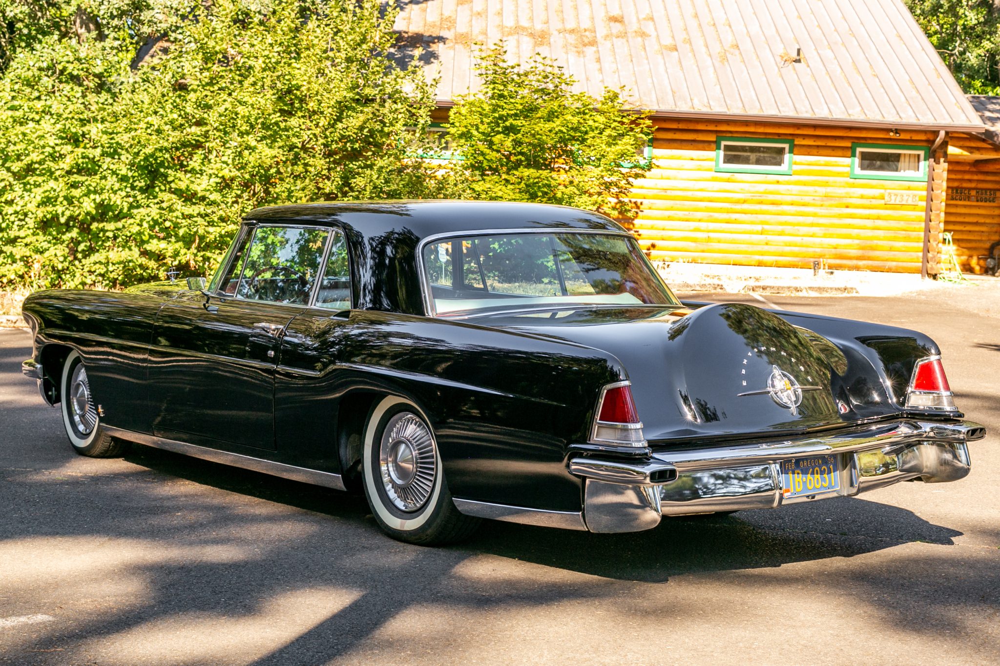 Lincoln Continental Mark II 