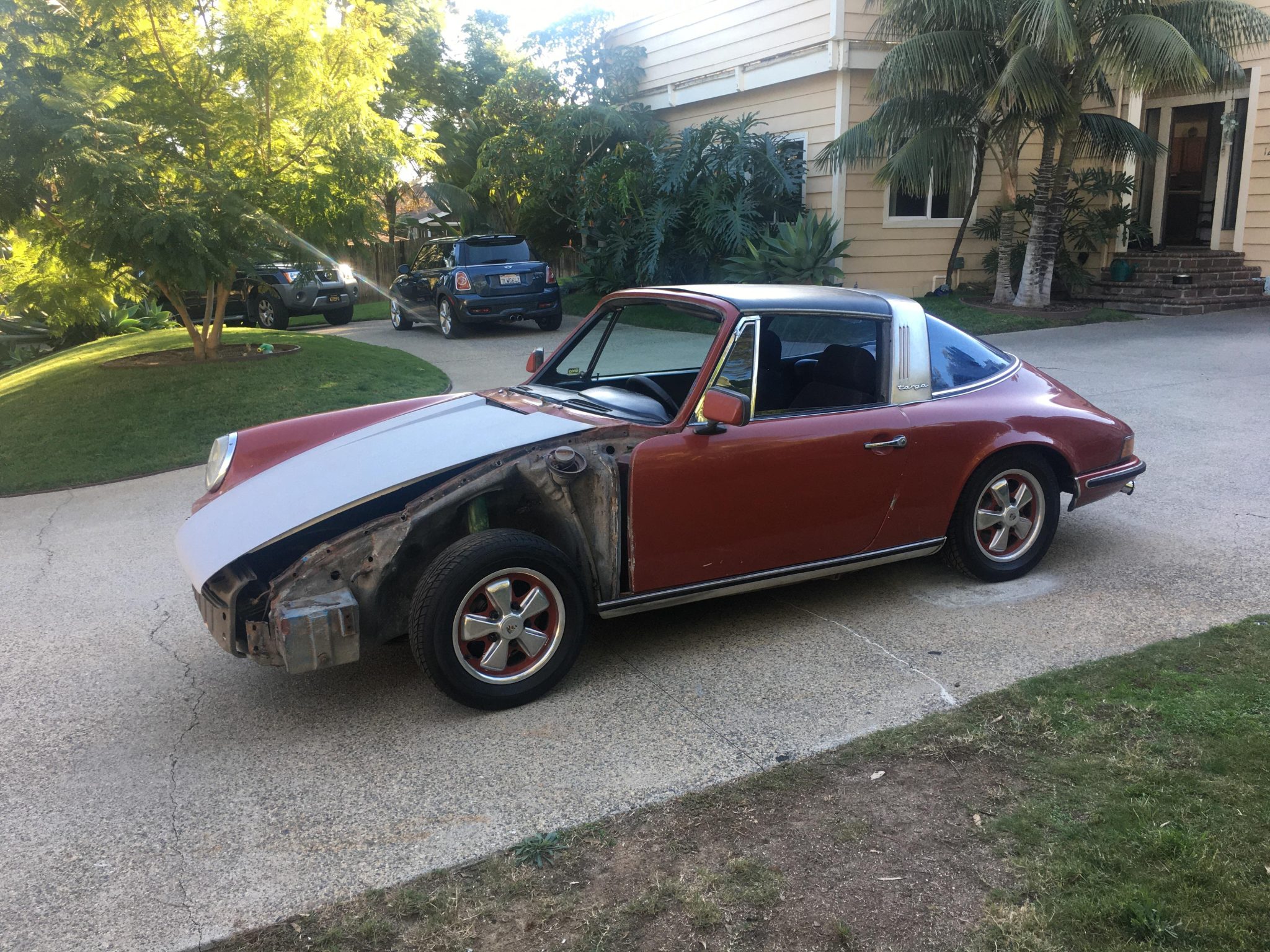 Porsche LWB 911T (1969-1973) 