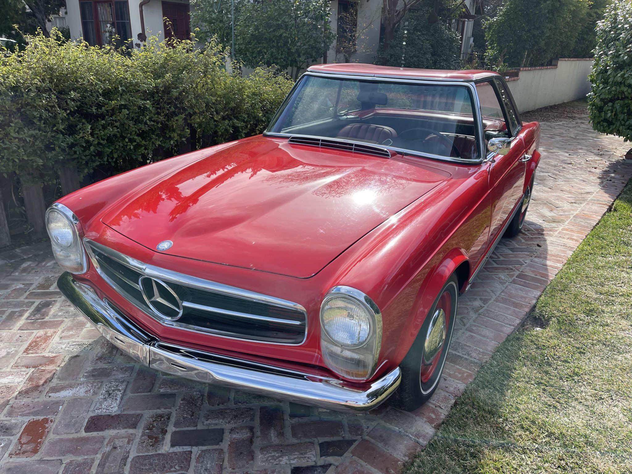 Mercedes-Benz W113 SL 
