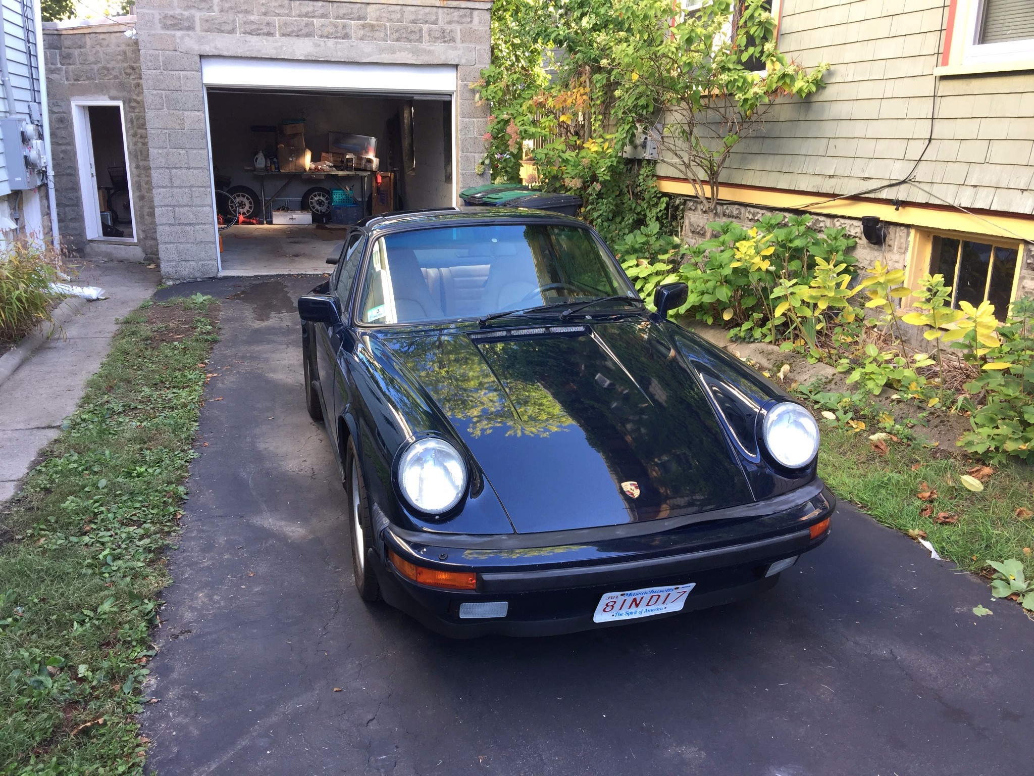 Porsche 911 Carrera 3.2 
