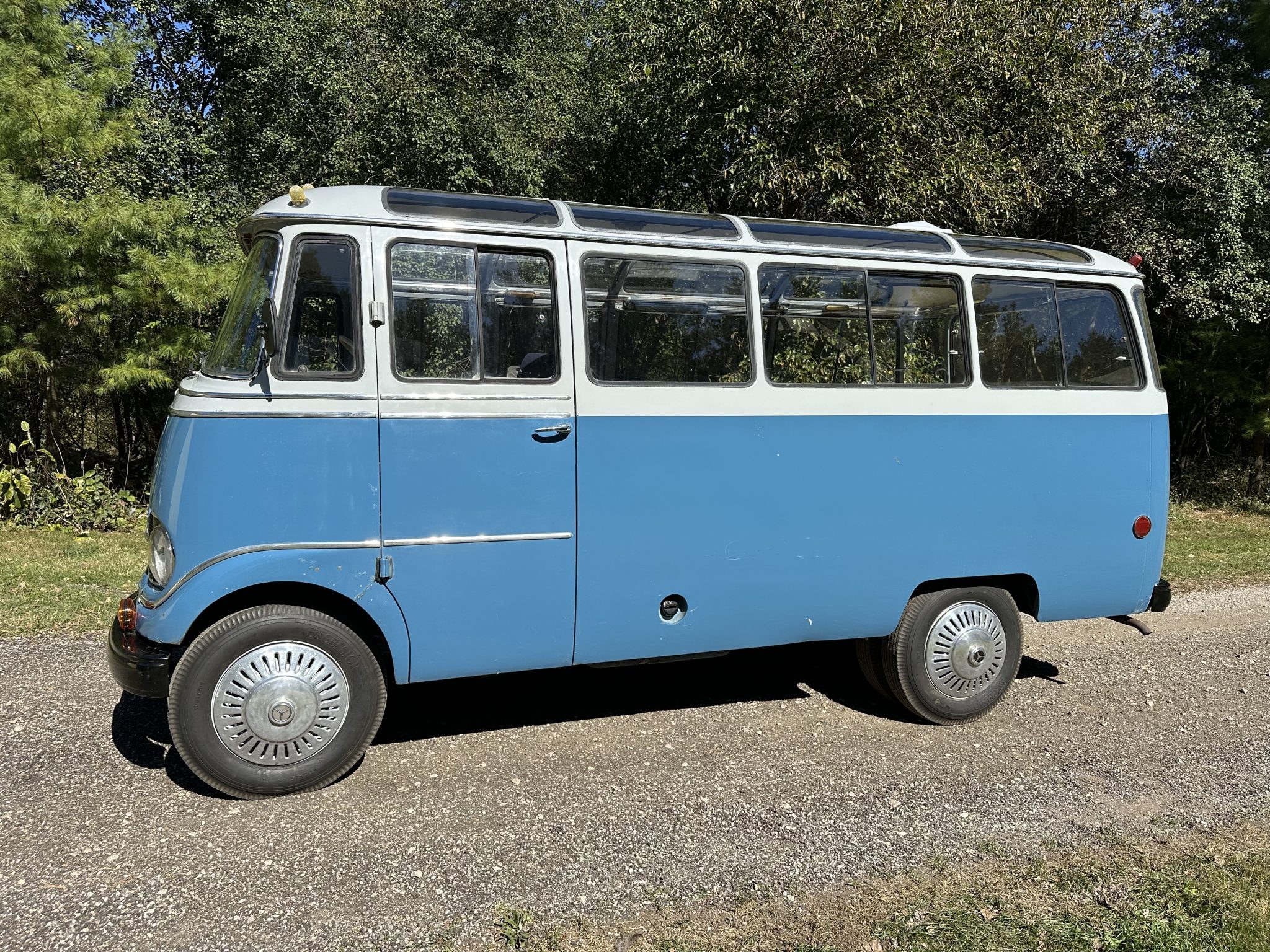 Mercedes-Benz O319 Panorama Bus Project 