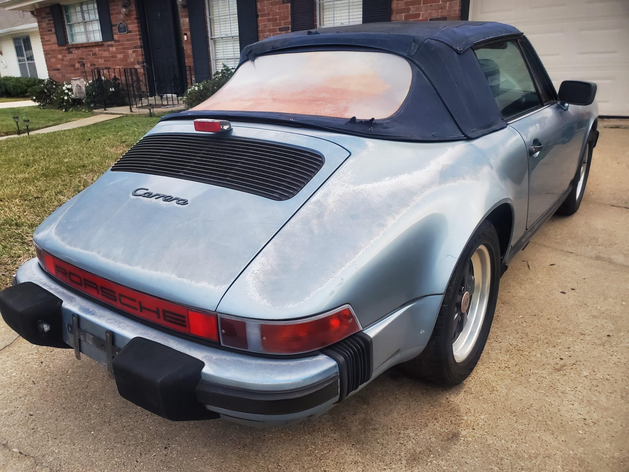 Porsche 911 Carrera 3.2 