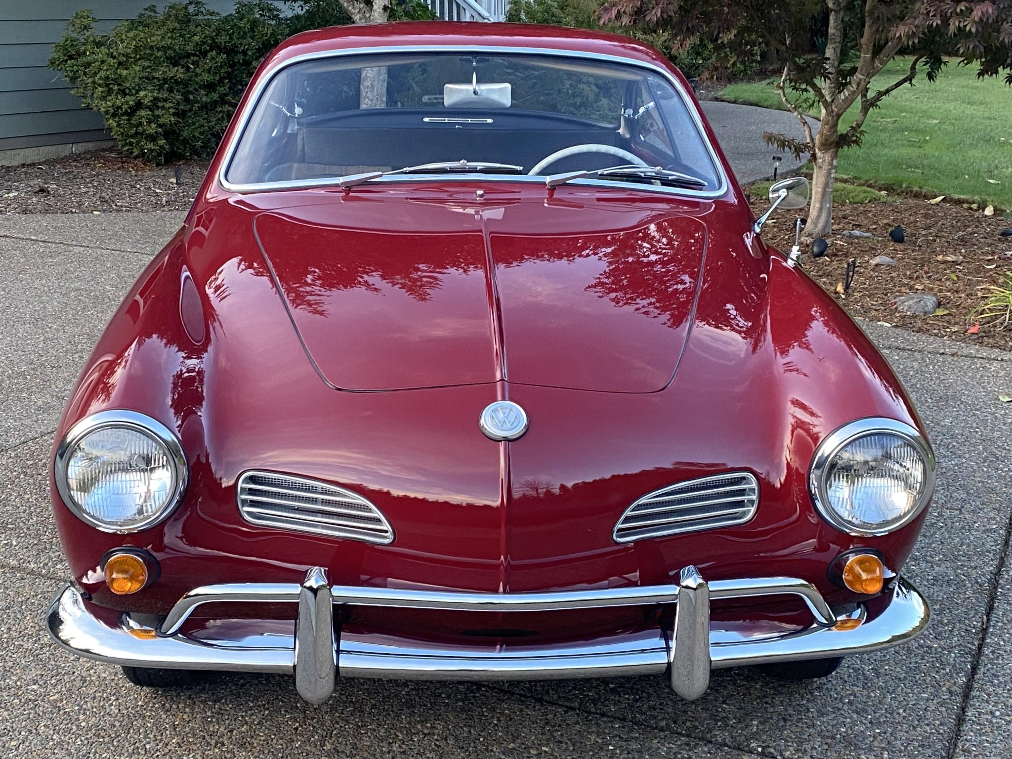 Volkswagen Karmann Ghia 