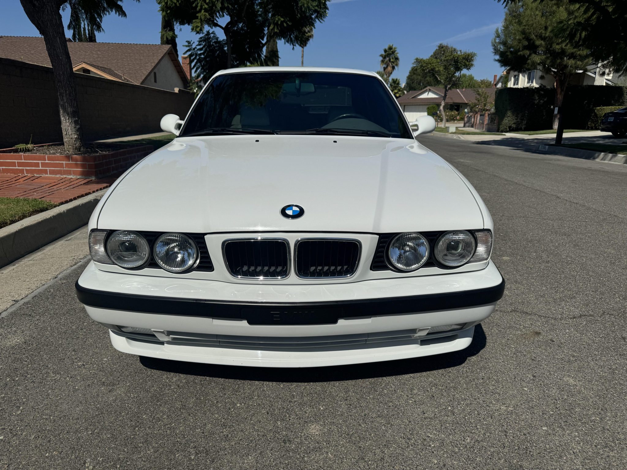BMW E34 5-Series 