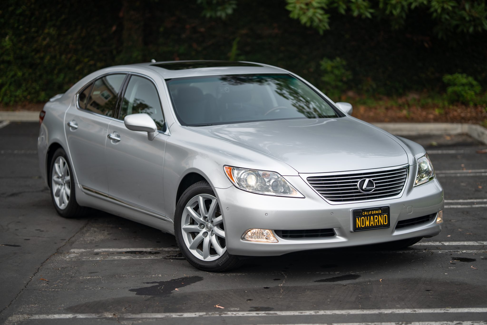2008 Lexus LS Sedan 