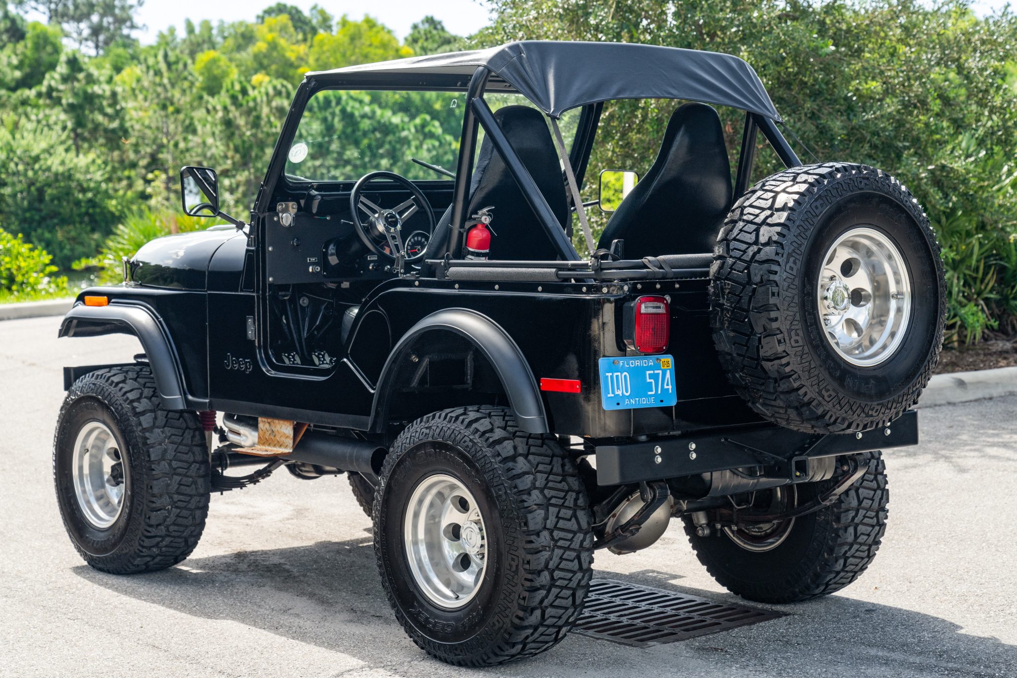 Jeep CJ-5 