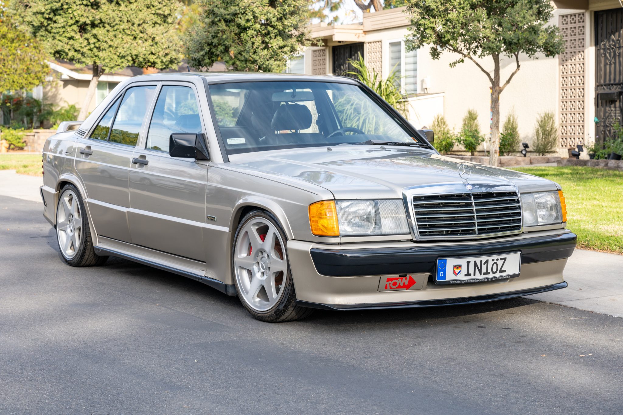 Mercedes-Benz 190E 2.3-16 & 2.5-16 