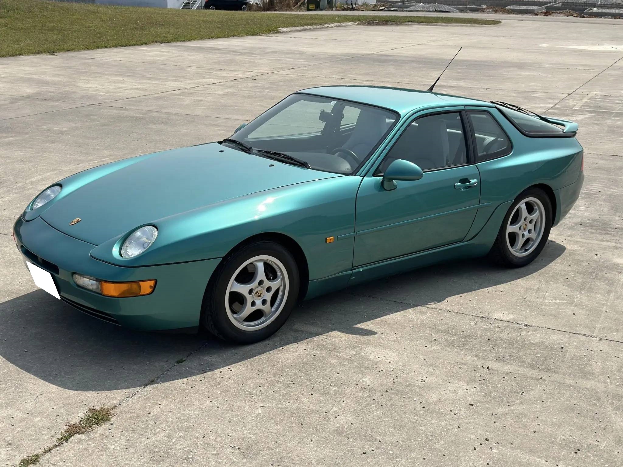 Porsche 968 