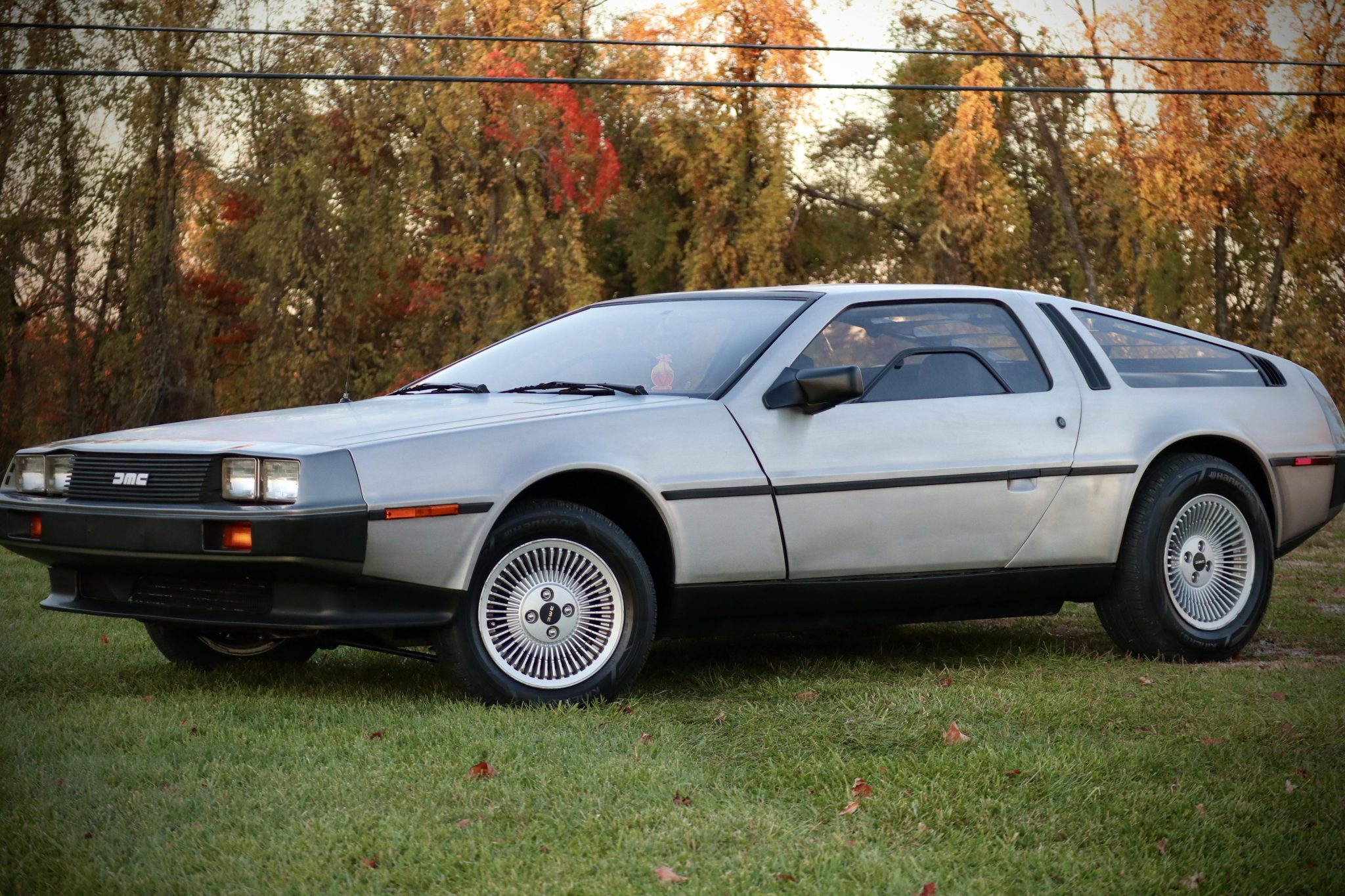 DeLorean DMC-12 
