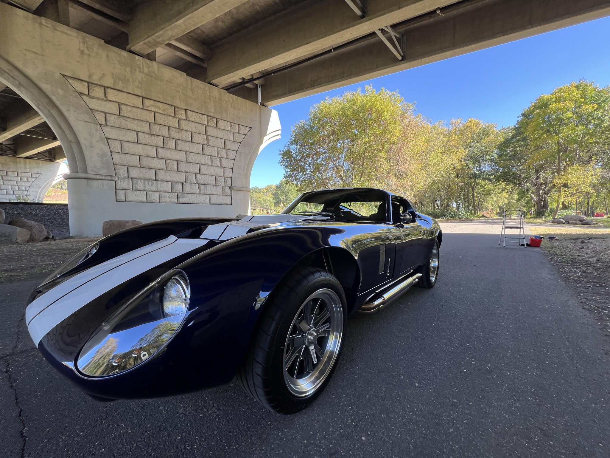 427-Powered Factory Five Racing Gen 3 Daytona Coupe 5-Speed