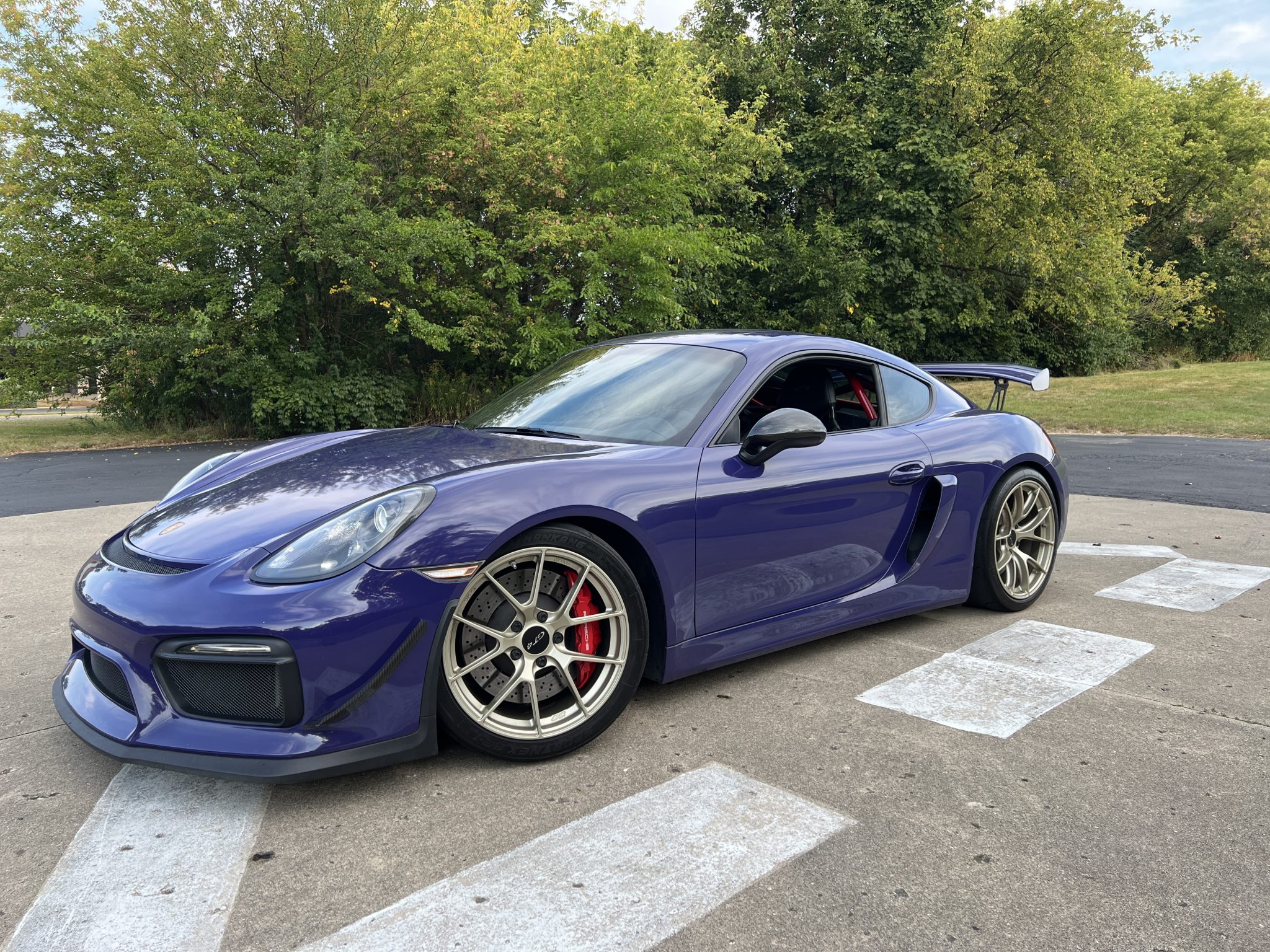 Porsche Cayman GT4 