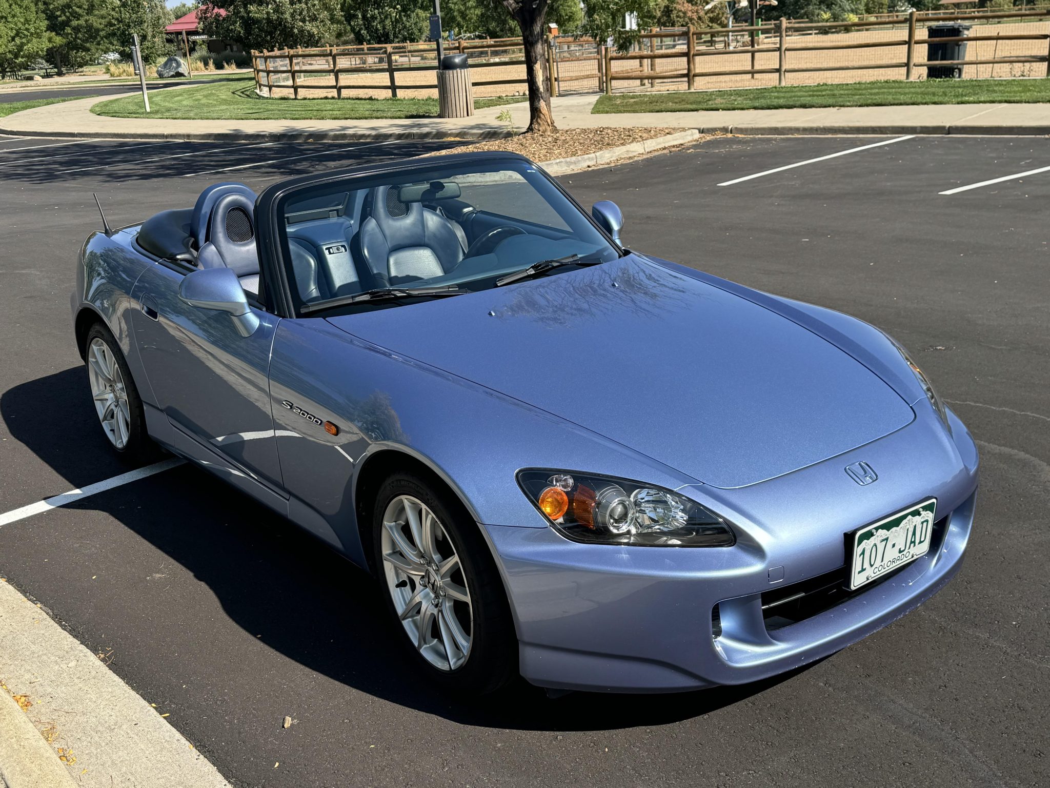 Honda S2000 