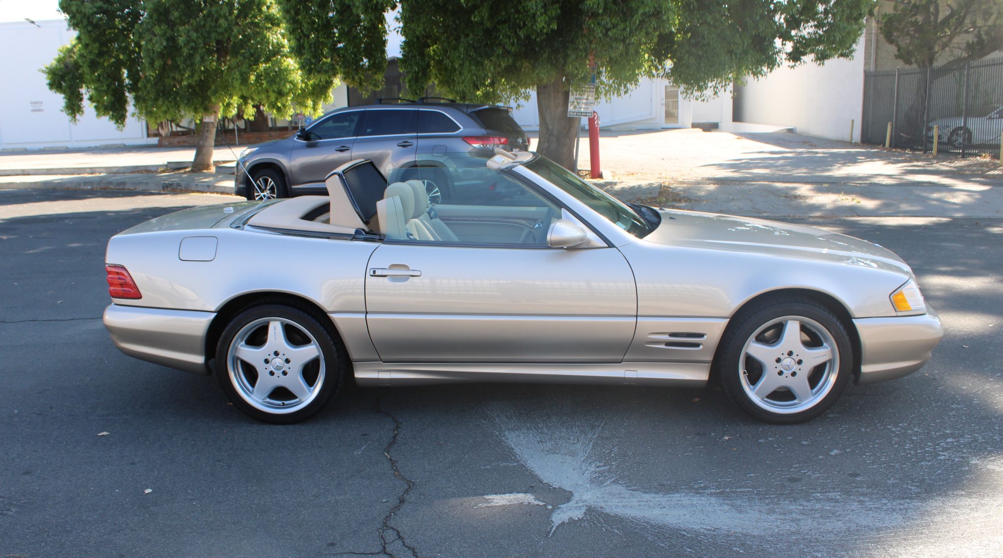 Mercedes-Benz R129 SL 