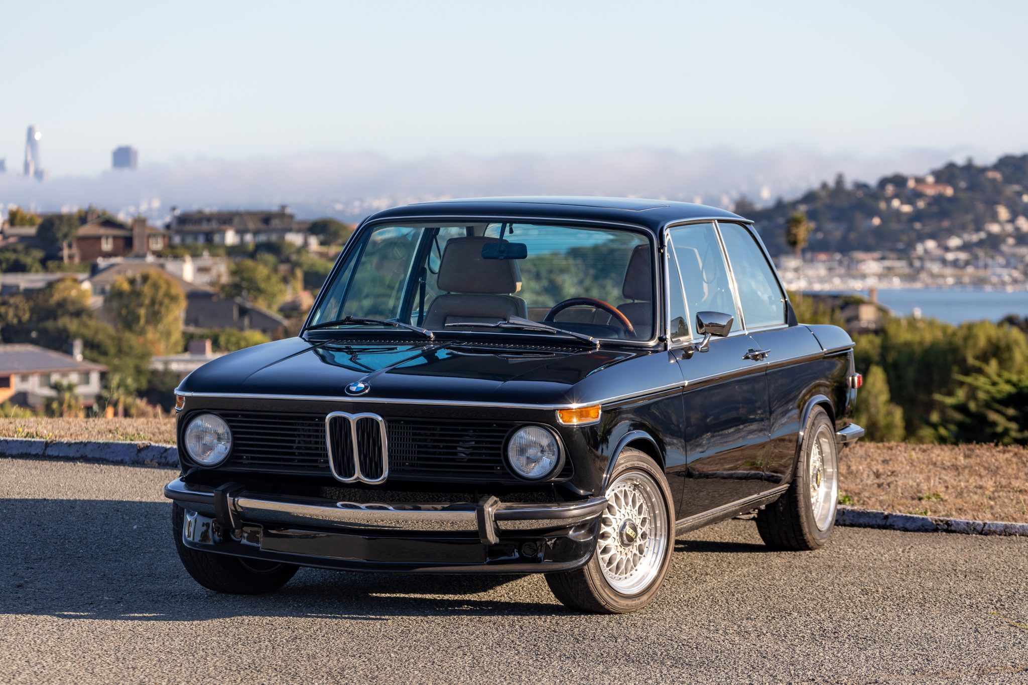 BMW 2002 