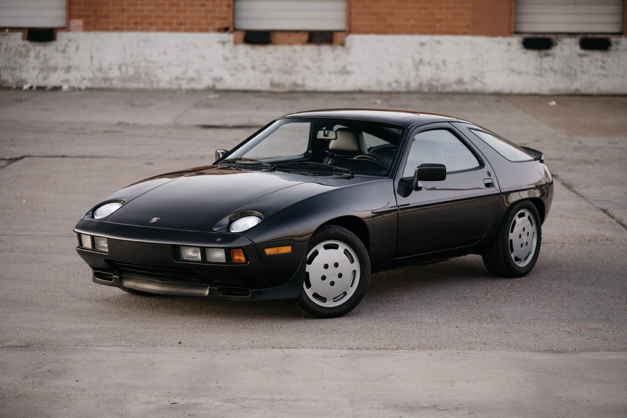 Porsche 928 