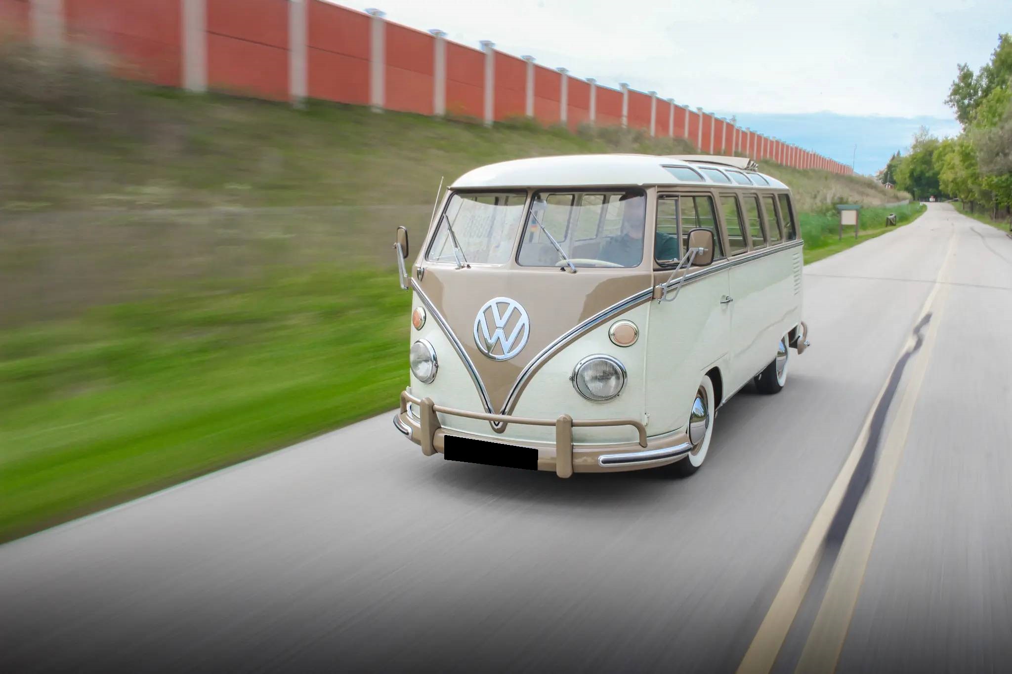 Volkswagen Split-Window Bus 