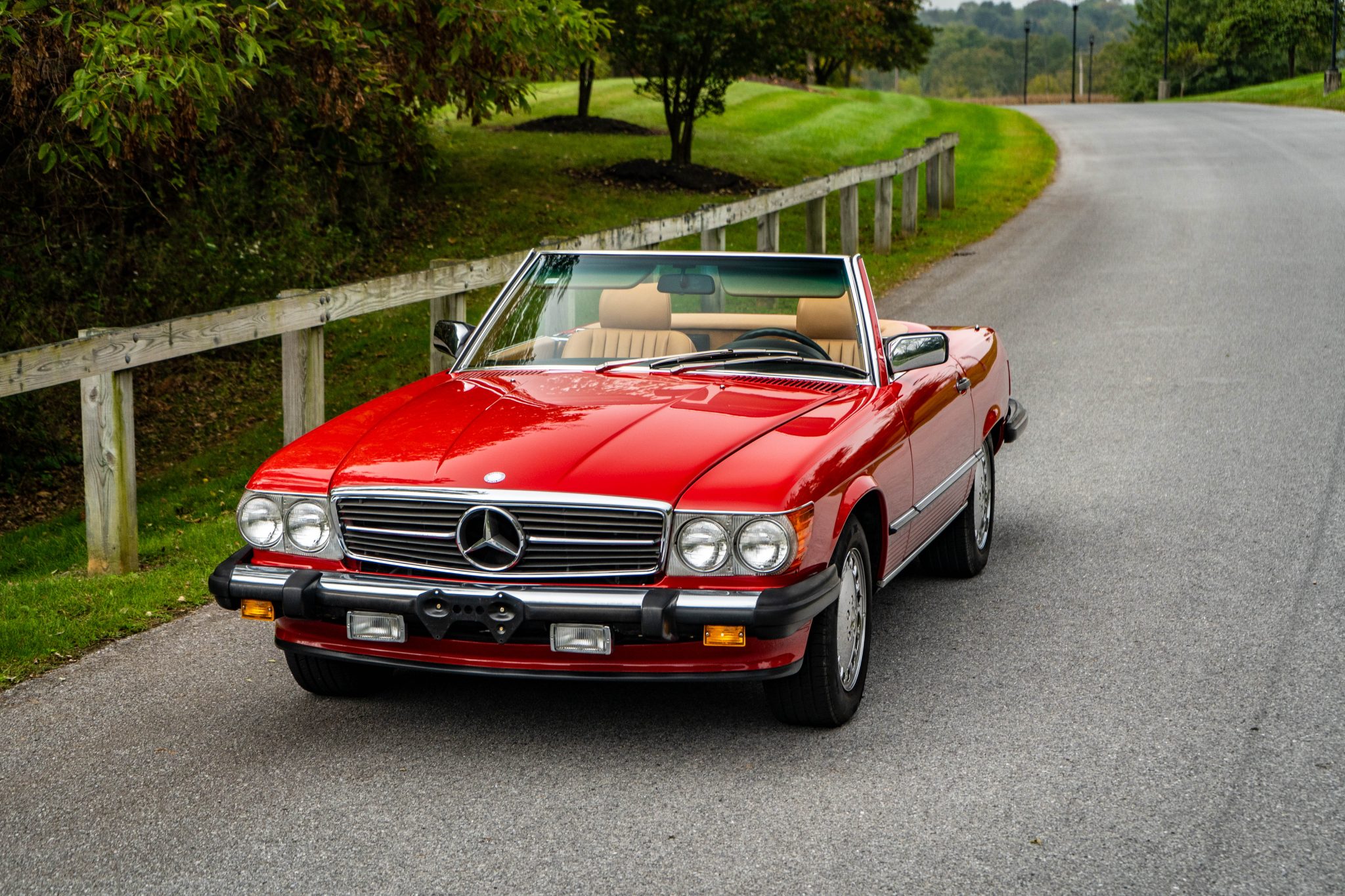 Mercedes-Benz R107 SL 