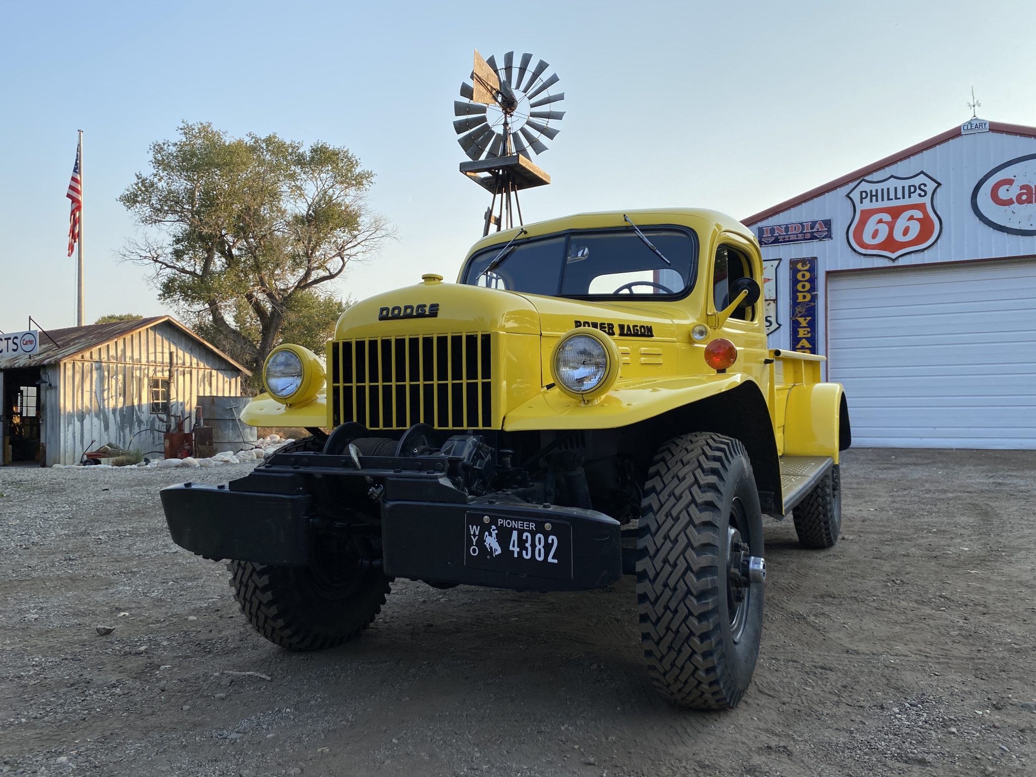 Dodge Power Wagon 