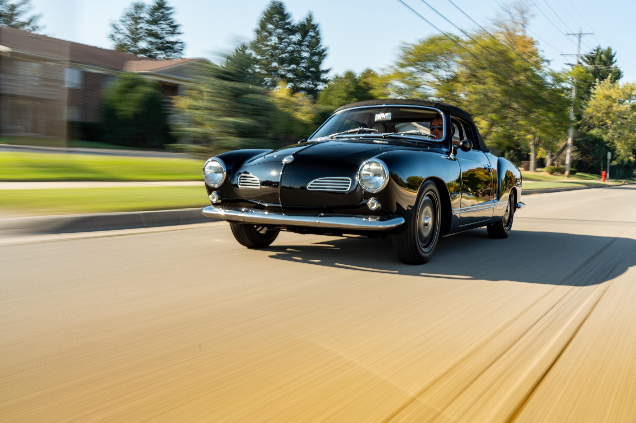 Volkswagen Karmann Ghia 