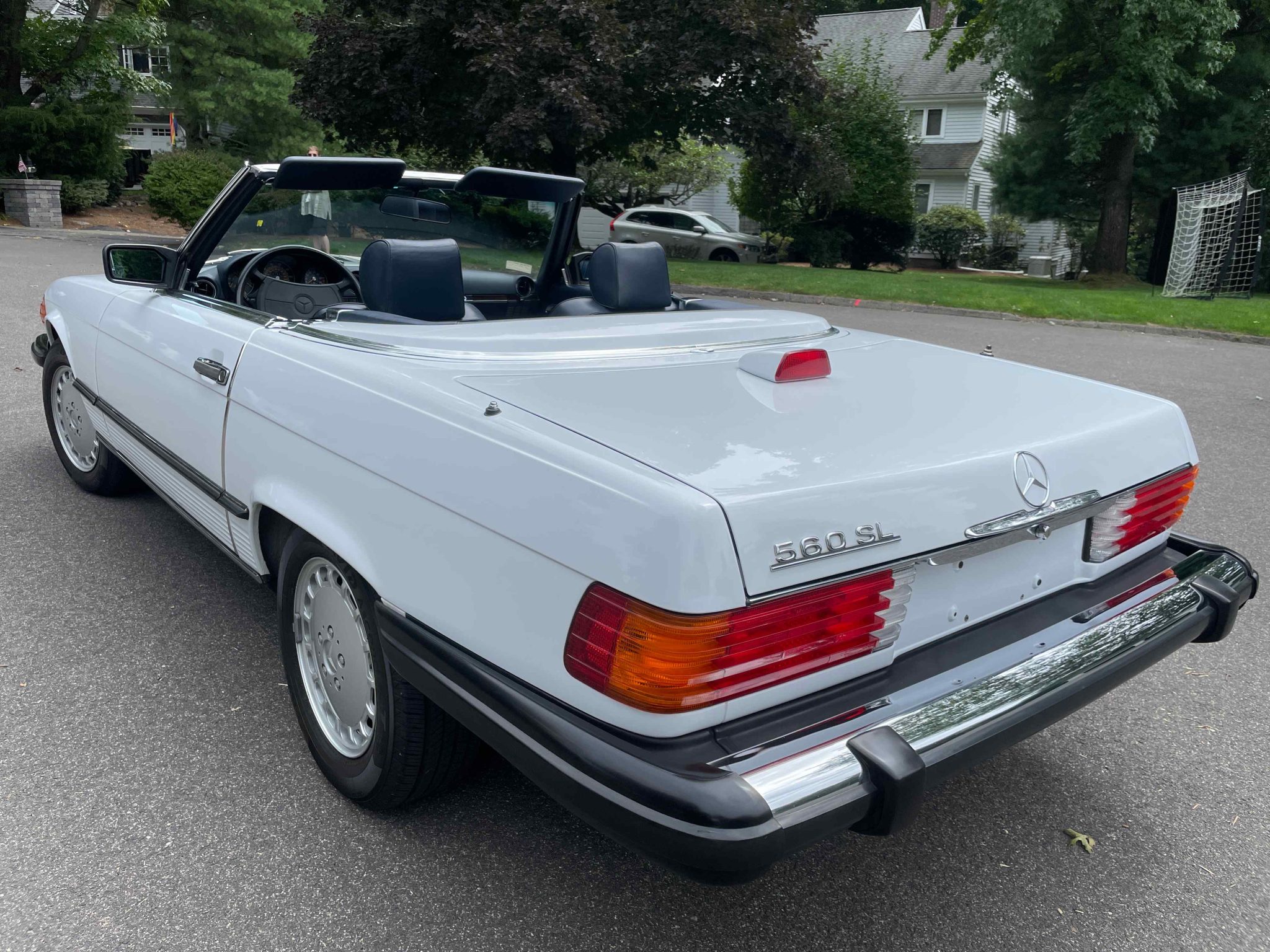 Mercedes-Benz R107 SL 