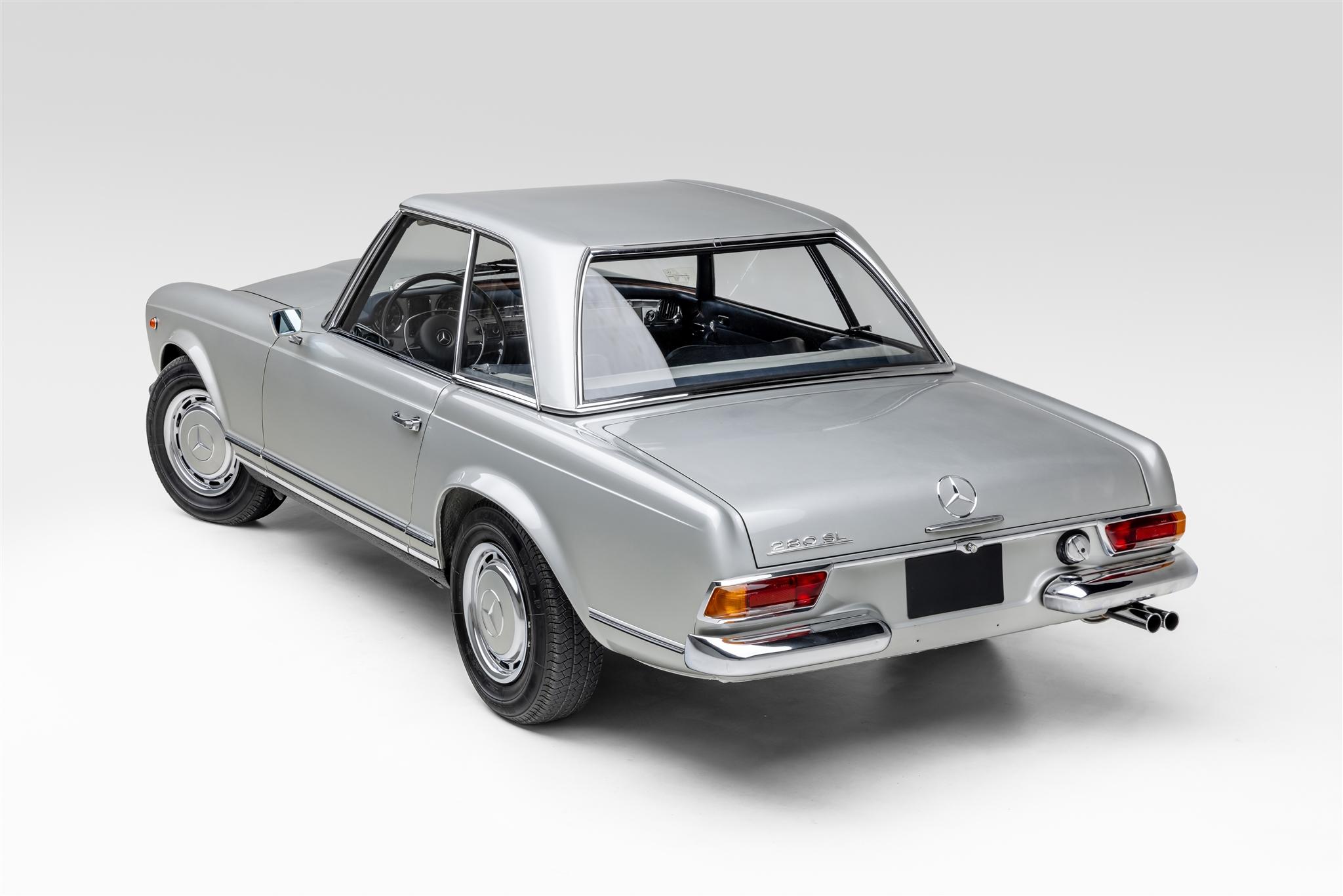 Mercedes-Benz W113 SL 