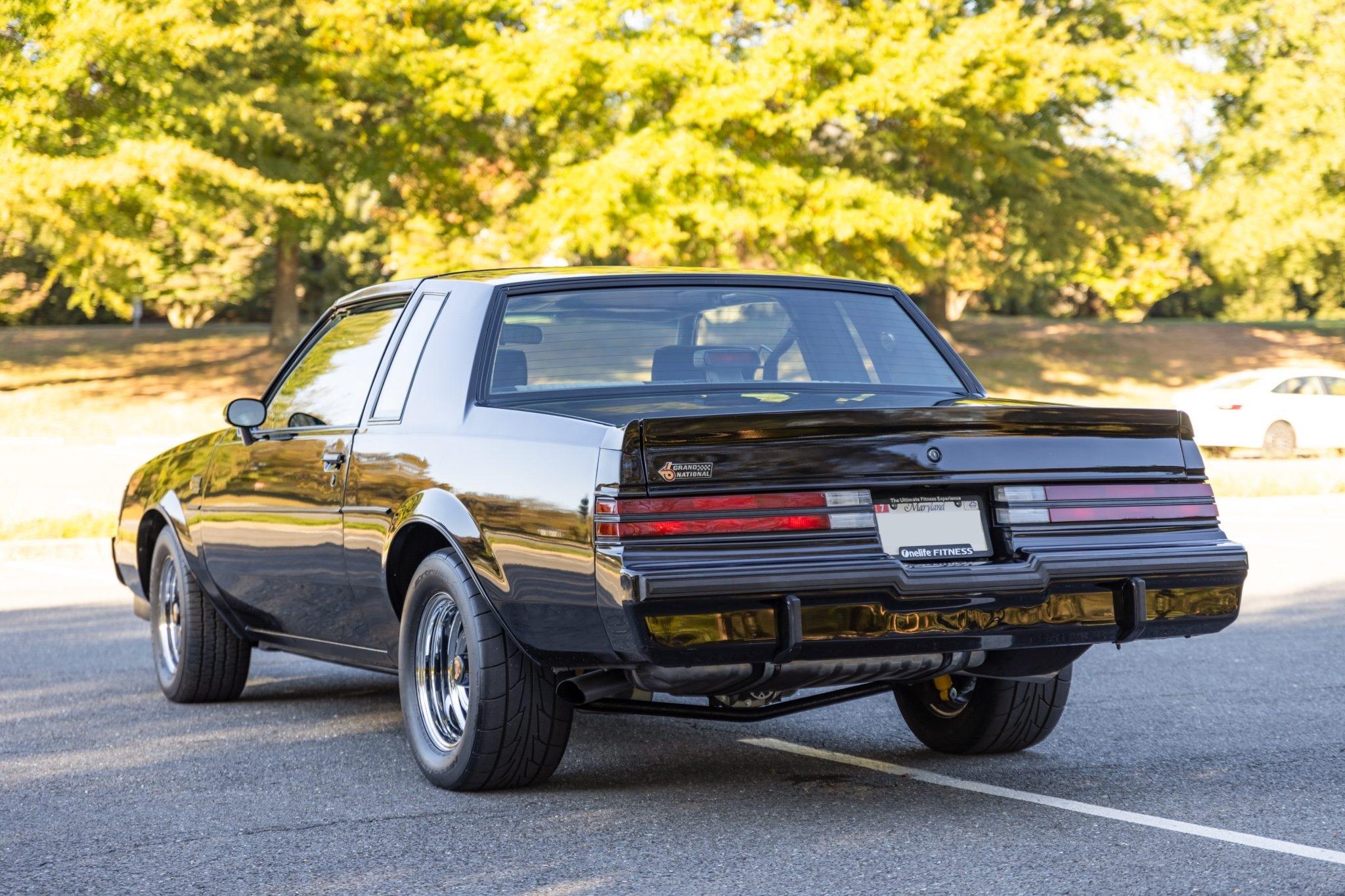 Buick Grand National 
