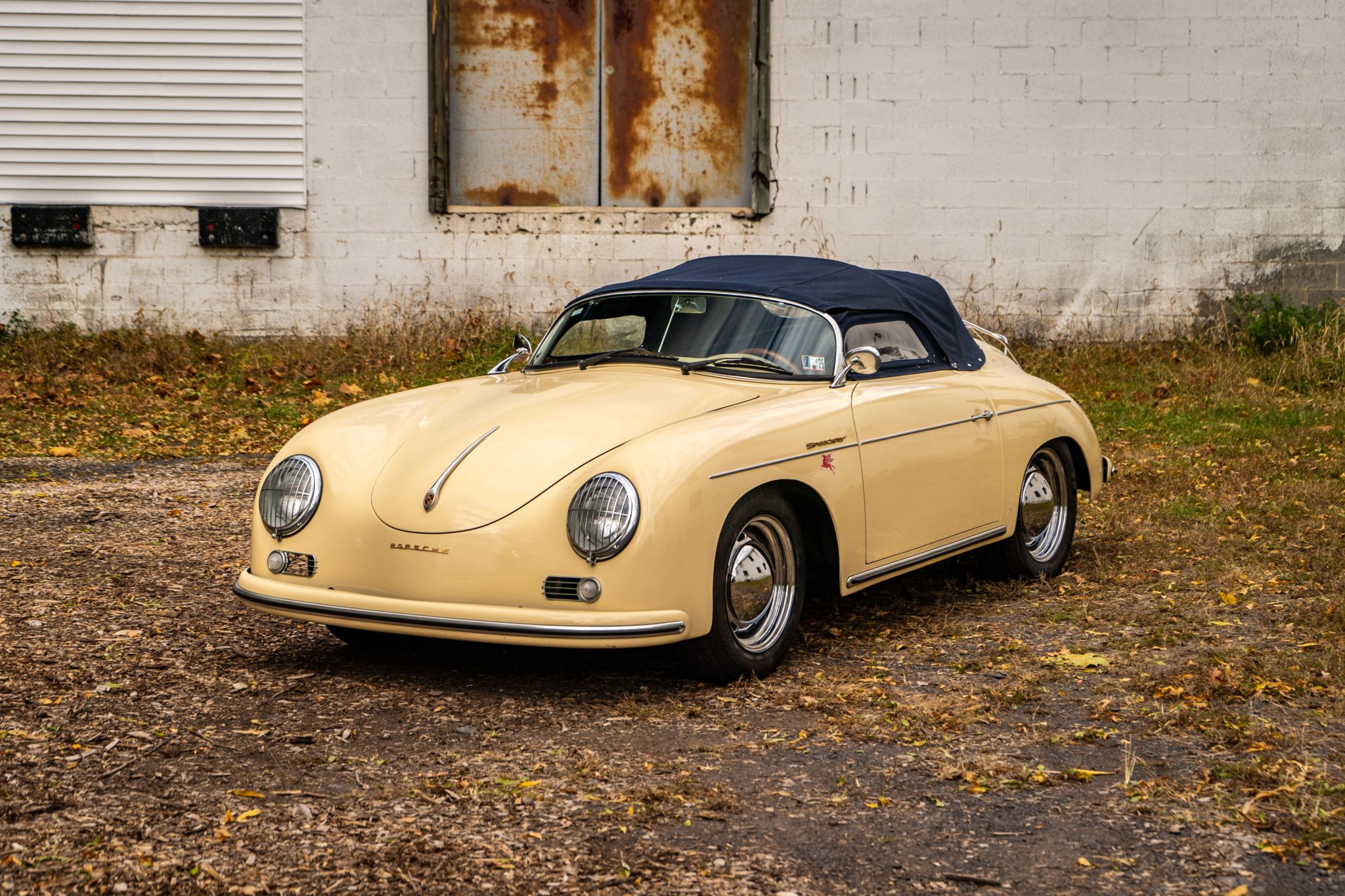 Porsche 356 Speedster Replica by Vintage Speedsters